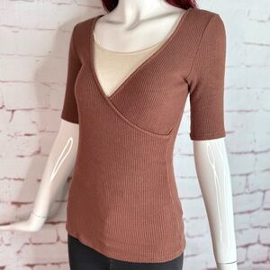 PST Brown Ribbed Knit Surplice Faux Wrap Deep V-Neck Short Sleeve Top Size M
